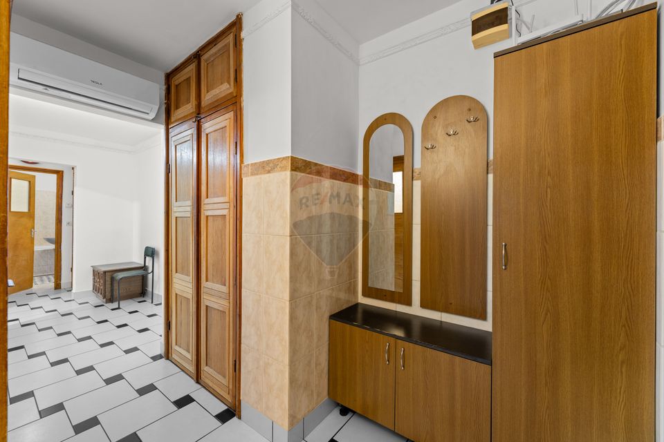 3 room Apartment for rent, Podgoria area