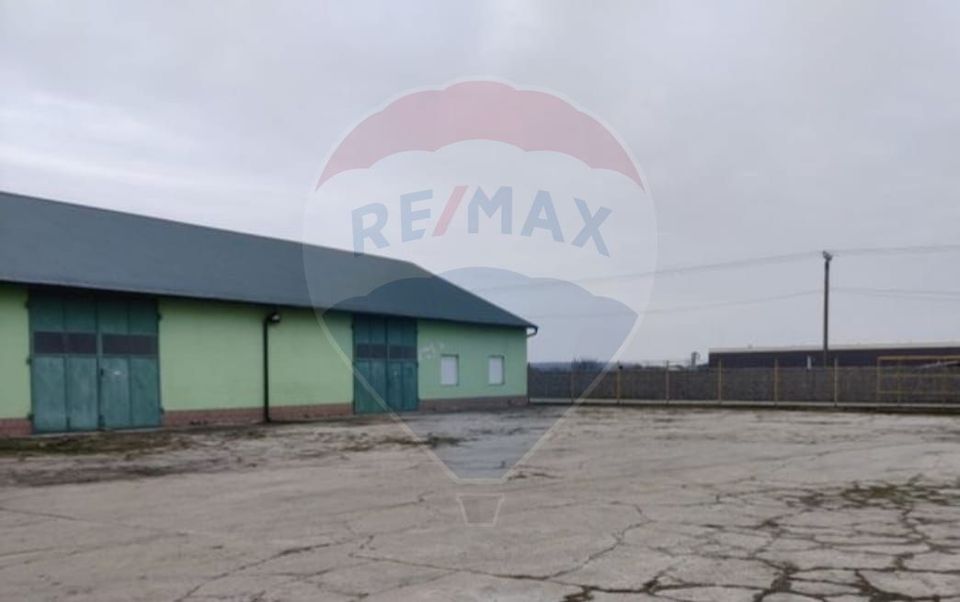140sq.m Industrial Space for rent, Vest area