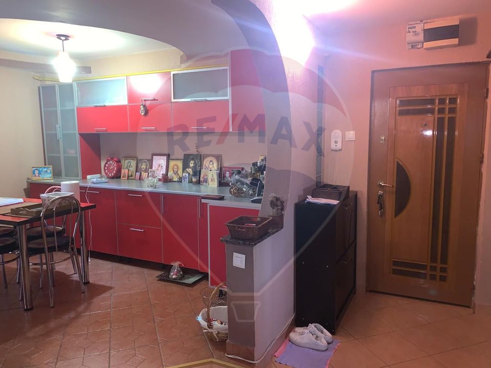Apartment converted from 4 to 3 rooms | Pitesti | Gavana 3