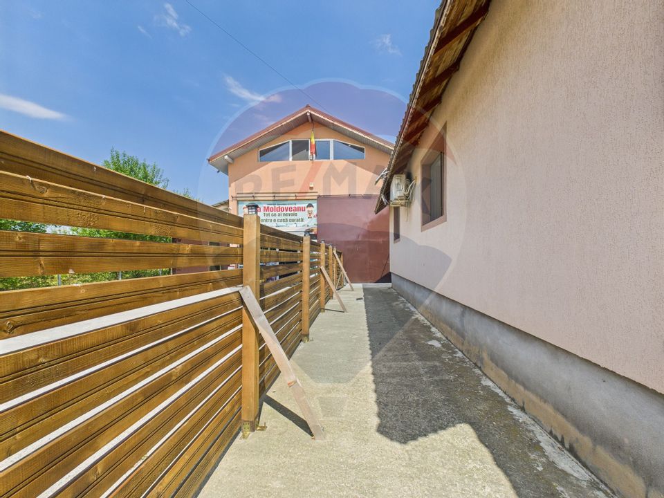 Hala, teren 5000 mp si casa in Potlogi- 38 km pana in Bucuresti