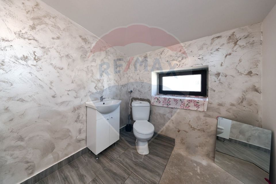 5 room House / Villa for sale