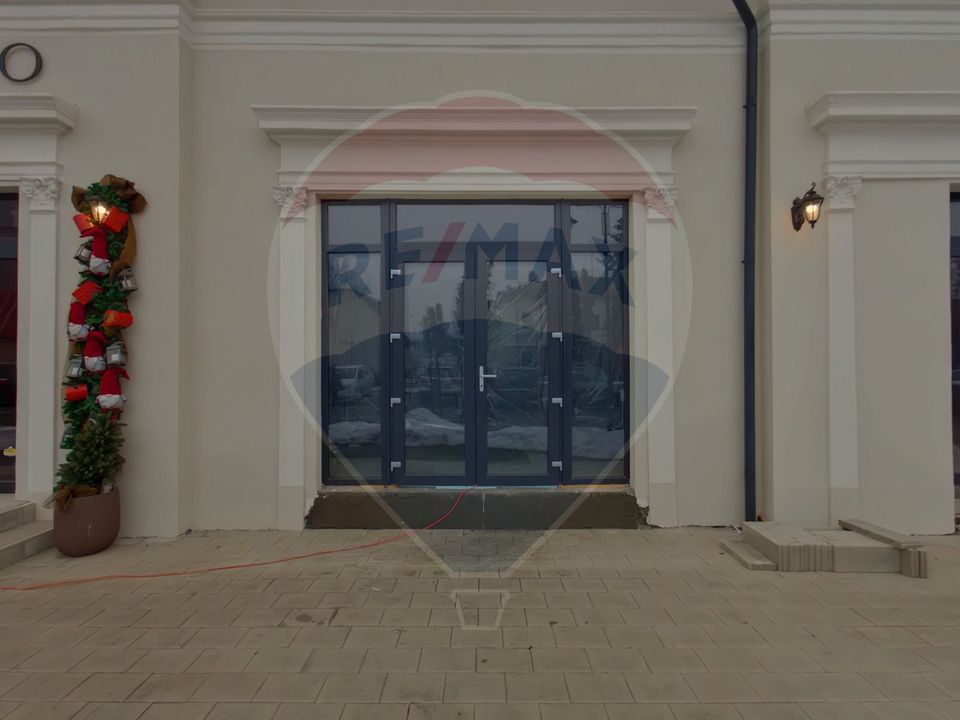 60sq.m Commercial Space for rent