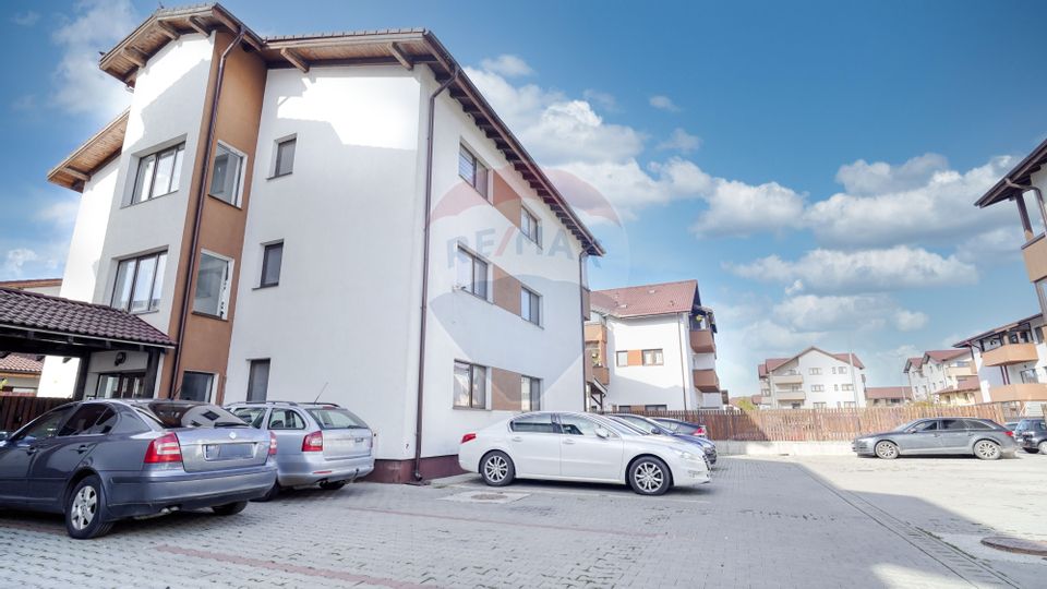 Apartament 3 camere cu terasă, Sânpetru!