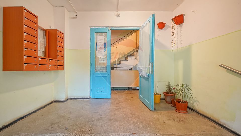 COMISION 0 | Apartament 3 camere de vanzare | De renovat | Triaj |