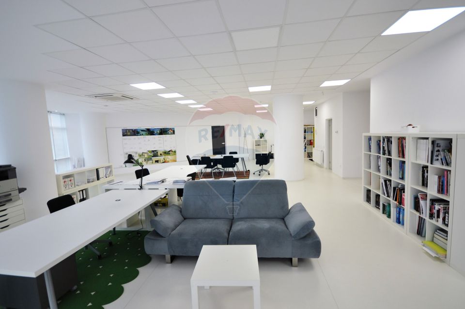 RENT!!! Office space, open space, special arrangement