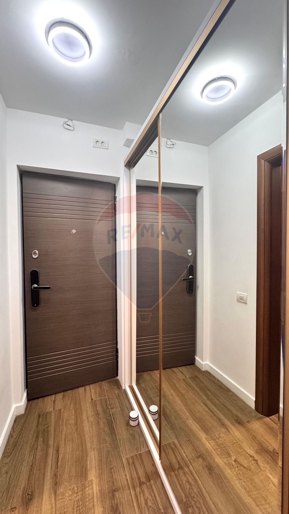 Apartament format din 3 imobile, vedere frontala la mare, Mamaia Nord