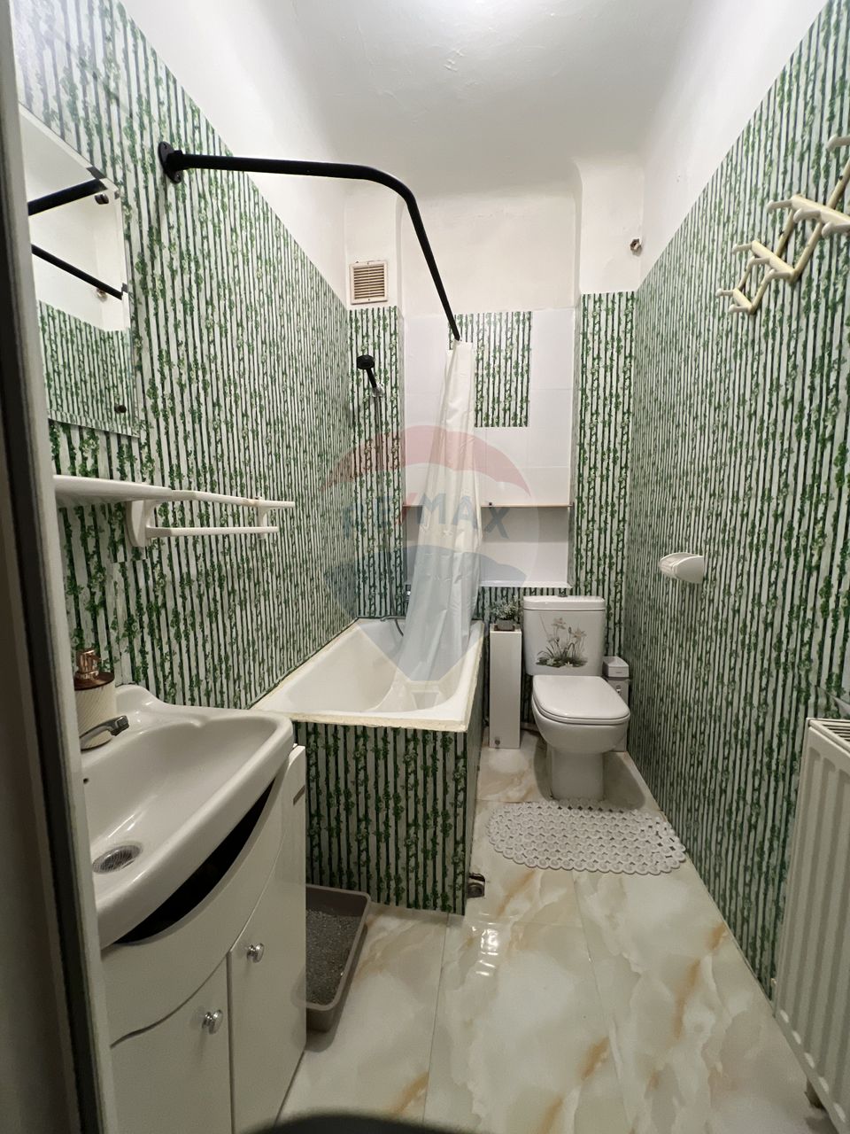 De vanzare casa cu gradina la pret excelent sector 1