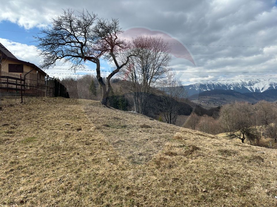 Land 3,784sqm Fundata / DN 73