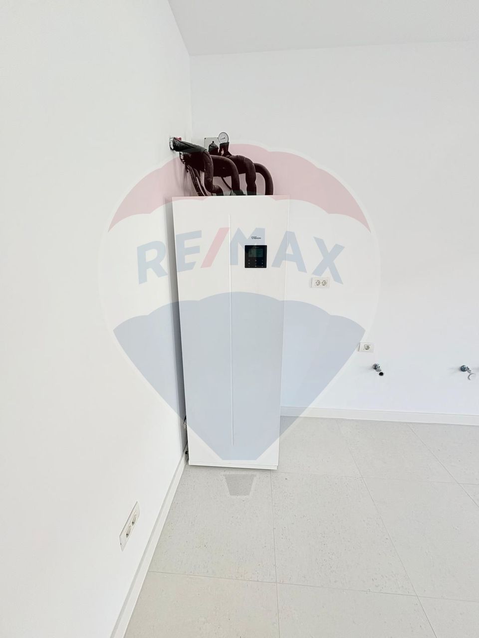 Casa moderna 3 camere, finisaje premium, in zona Pipera – Pipera Plaza