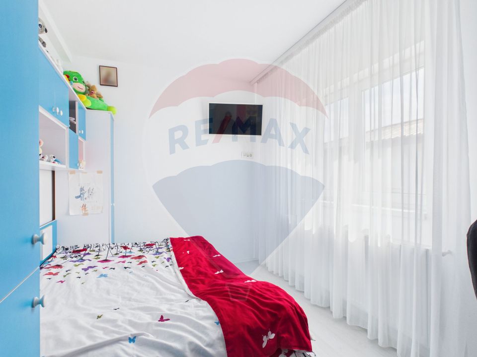 4 room House / Villa for sale