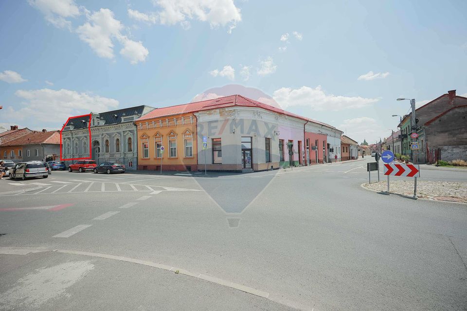 Spațiu comercial de 146 mp, Ultracentral, de Închiriat