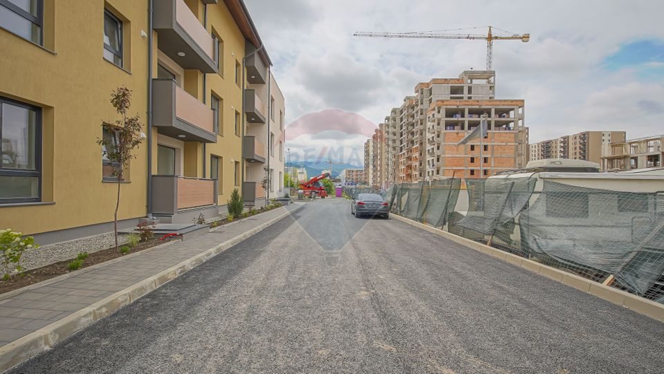 ! VANDUT ! Apartament 2 camere predare în maxim doua luni, Brașov