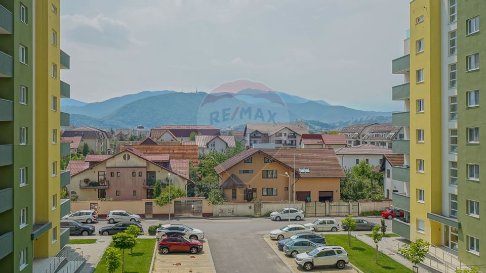 Apartament ultrafinisat, Tractorul, Brașov