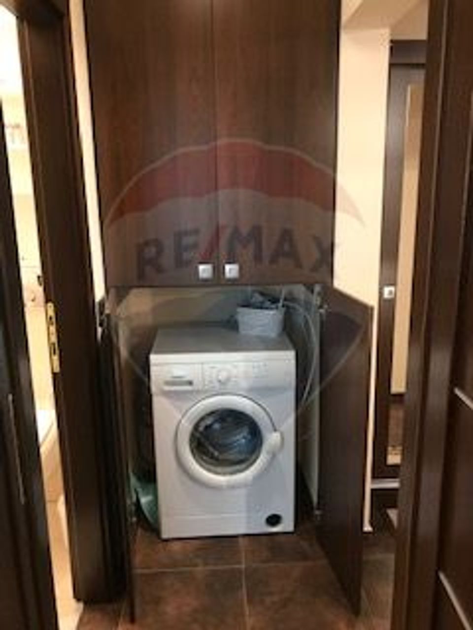 Apartament 2 camere de închiriat, str. Lunga