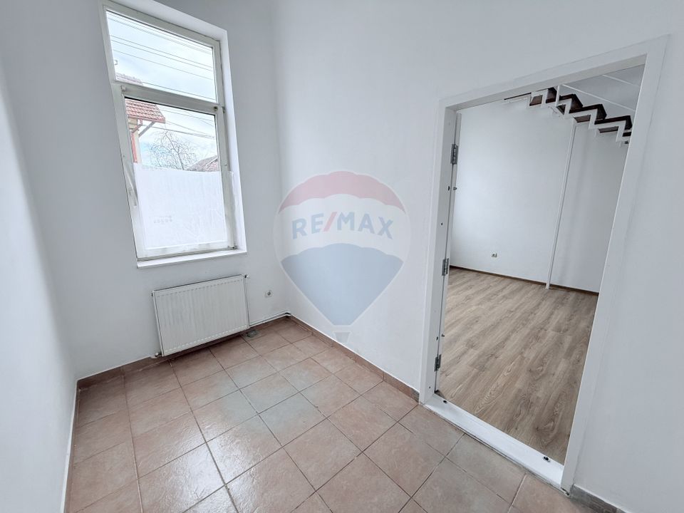 Spatiu de birouri de 80 mp de inchiriat pe str. Petofi Sandor