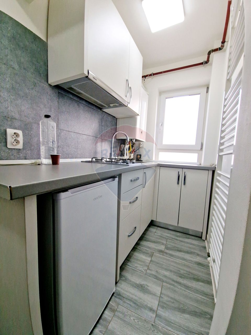 Apartament cu 1 camere de vânzare în zona 1 Mai