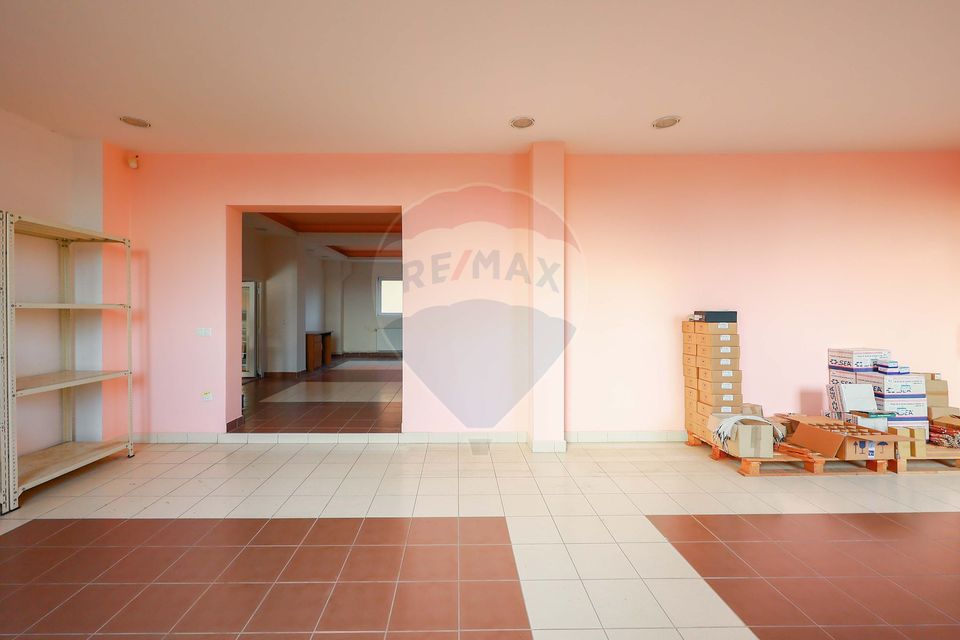 500sq.m Industrial Space for rent, Vest area