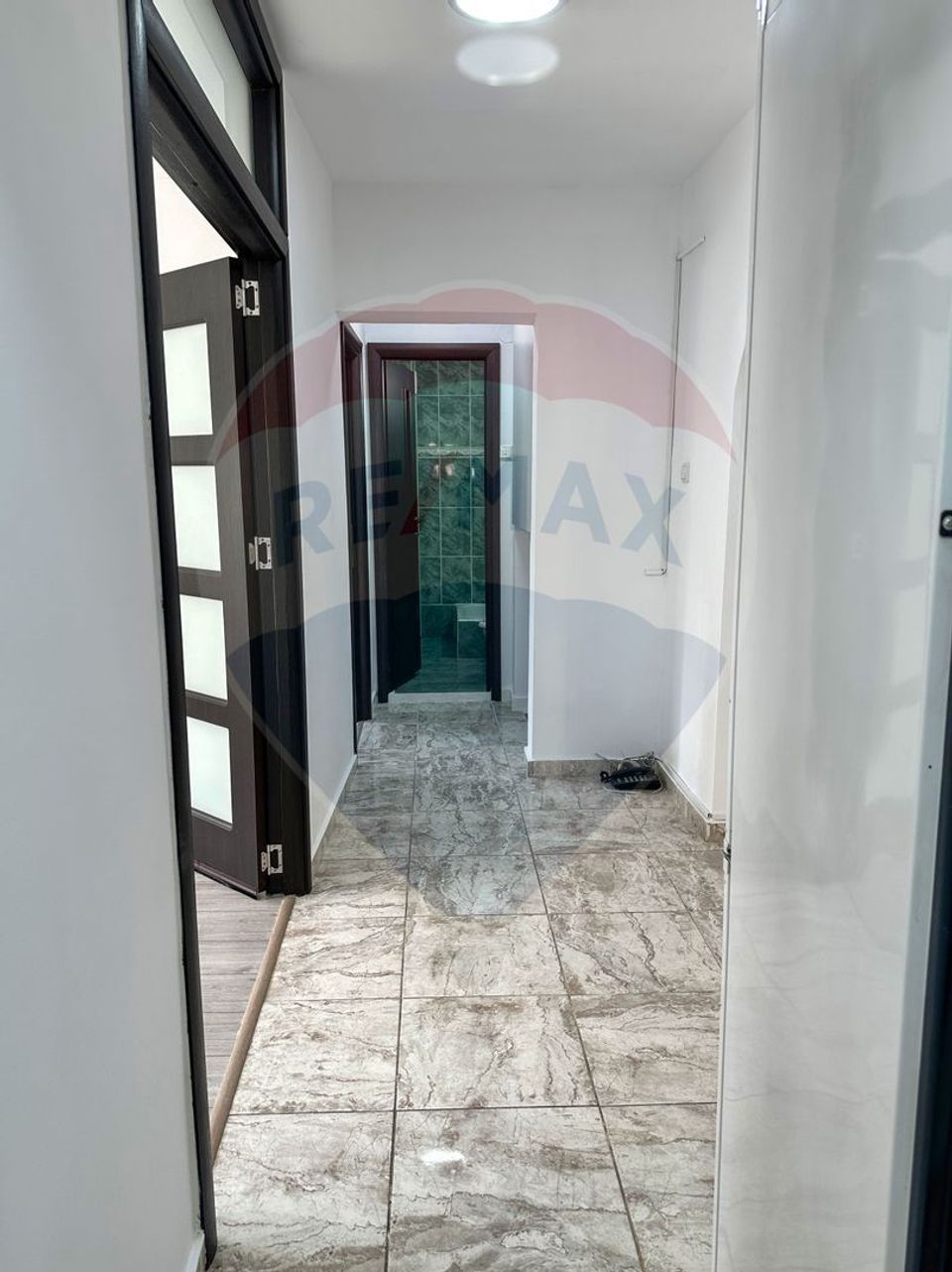 Apartament 4 camere + centrala proprie: str Baltagului - 13 septembrie