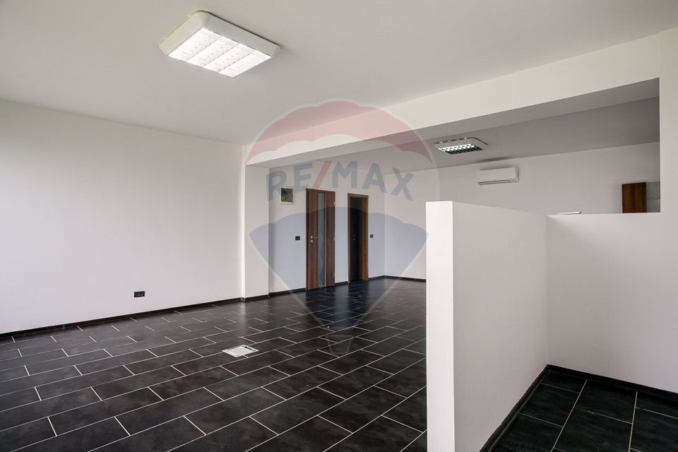 Inchiriere spațiu modern pentru birouri sau servicii, zona Subcetate