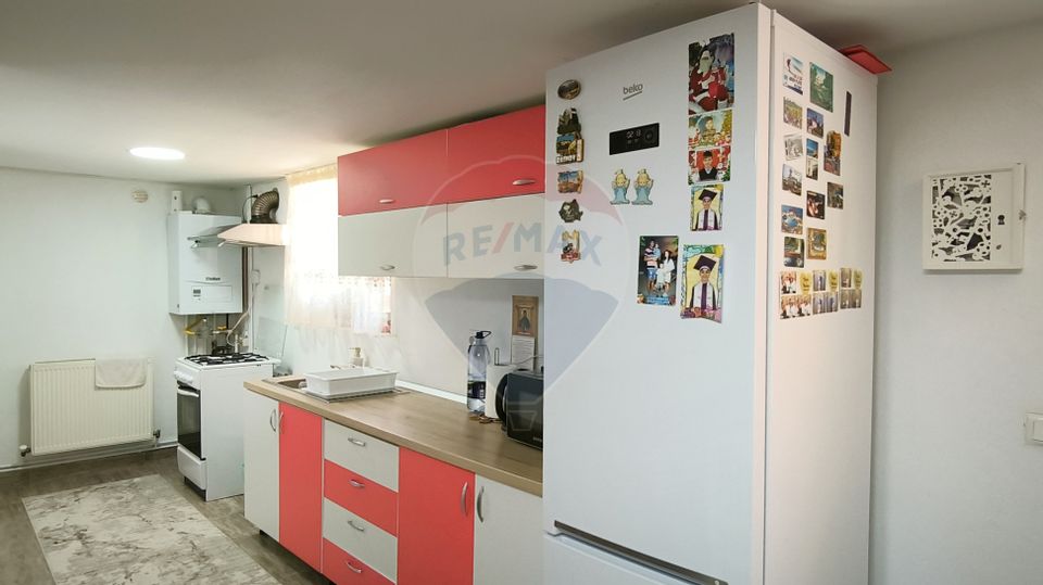 4 room House / Villa for sale