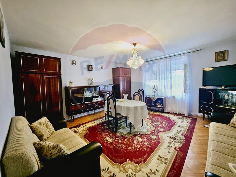 3 room House / Villa for sale, Turnisor area