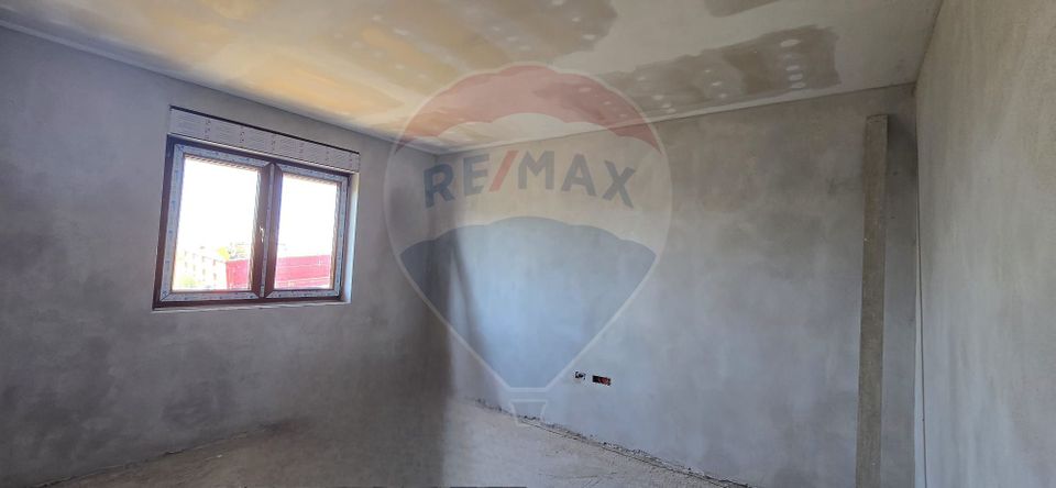 5 room House / Villa for sale