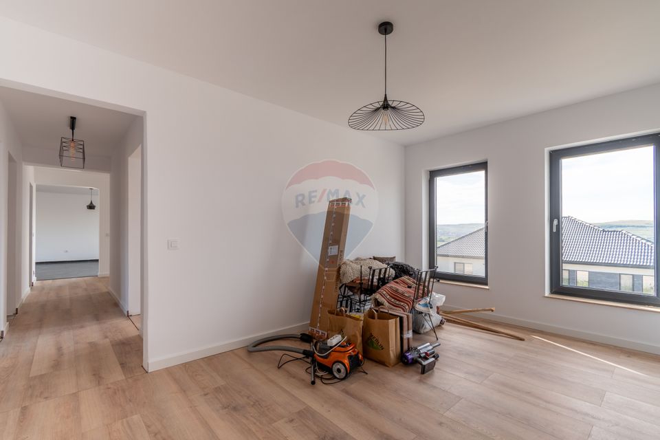 Casa de vanzare, Jucu de Sus, Luminis, 118mp, Finisata Utilata