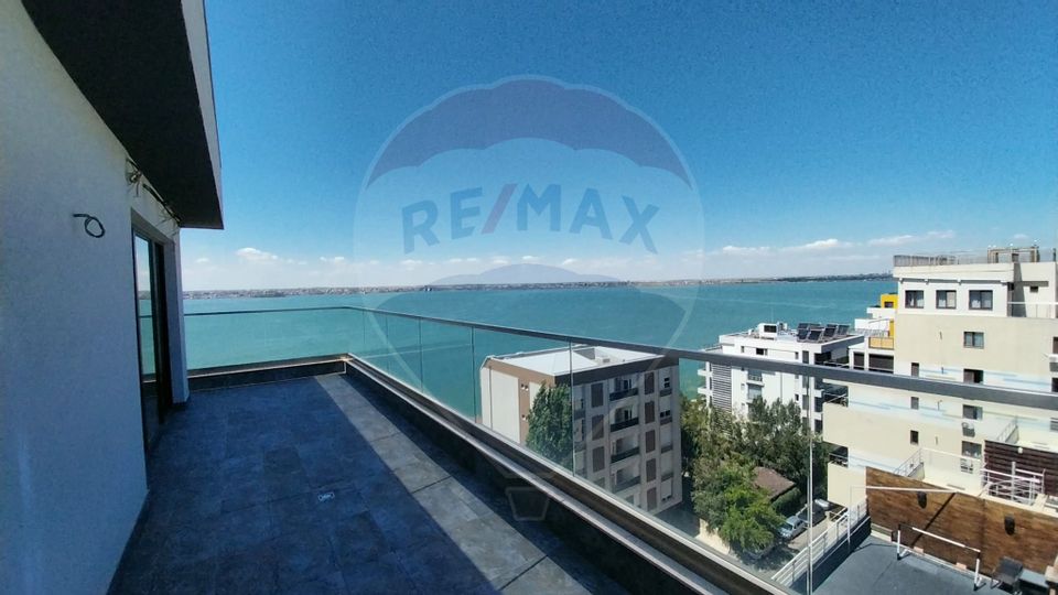 Penthouse de vanzare in Statiunea Mamaia lift privat