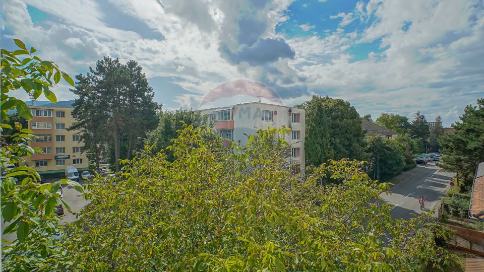 2 room Apartment for rent, Tractorul area