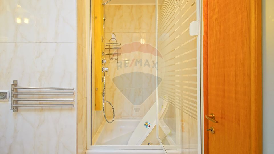 Casă  de inchiriat, Schei