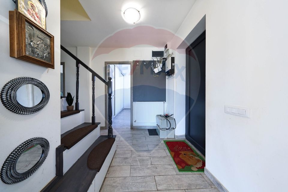 5 room House / Villa for sale