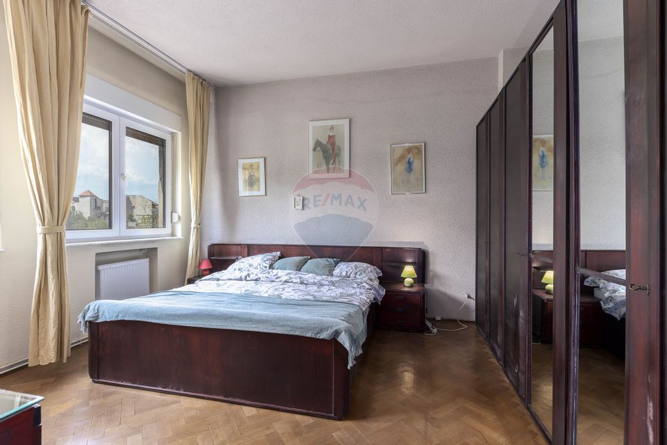 SALE 4 room apartment in Batistei