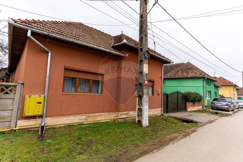 5 rooms house in Turdaș village (Orăştie), jud. Hunedoara