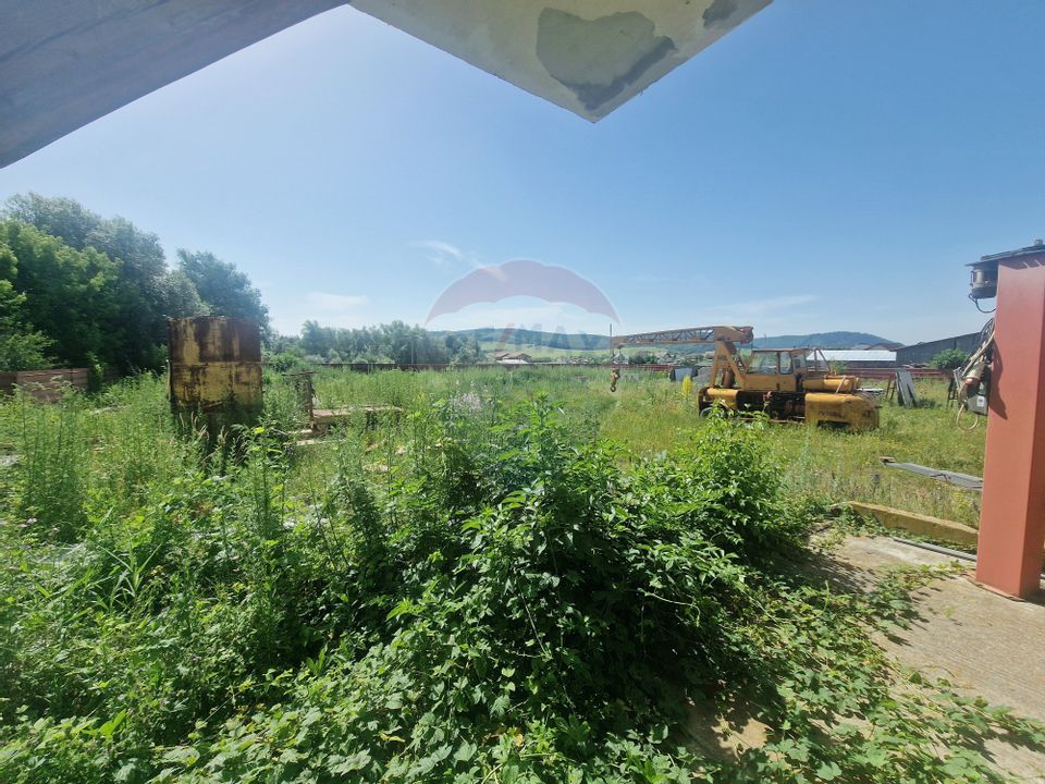 Hala de depozitare si productie  în Almas, Județul Neamț