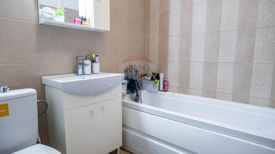 Apartament cu 1 camere de vânzare în zona Fundeni