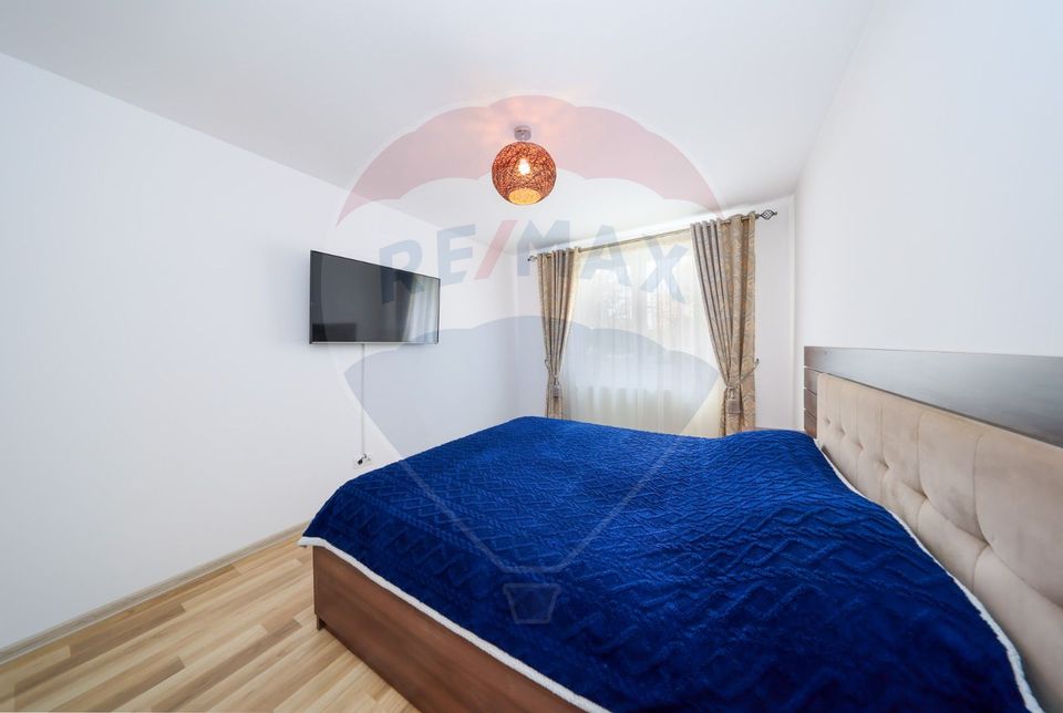 3 room Apartment for sale, Tractorul area