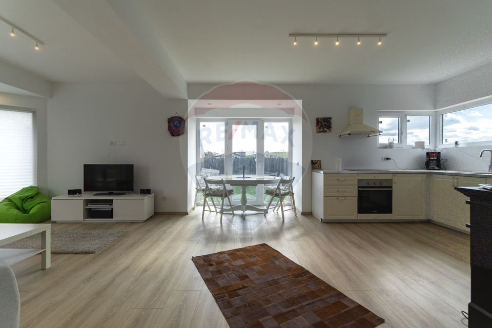 Casă / Vilă oportunitate rar întâlnită !