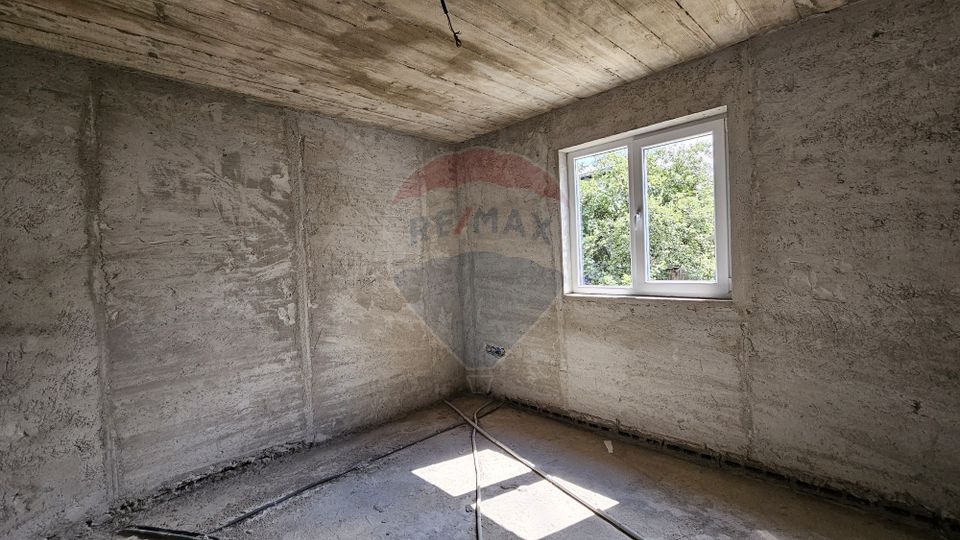 Casă / Vilă, teren 1700mp,  în Lisaura-Ipotești, Suceava