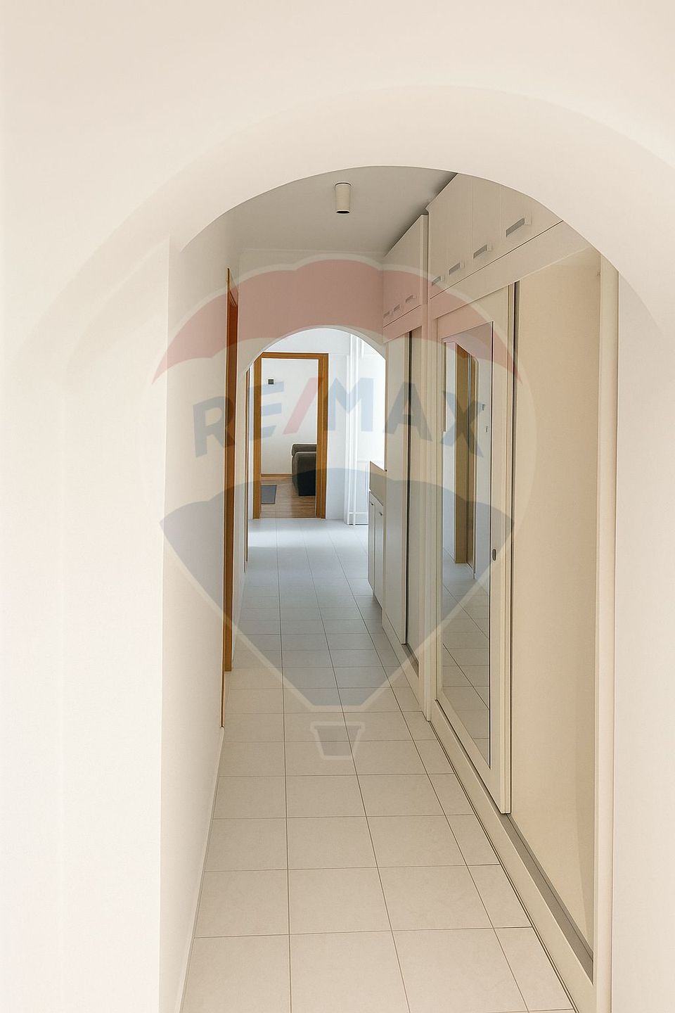 3 room Apartment for sale, Decebal area