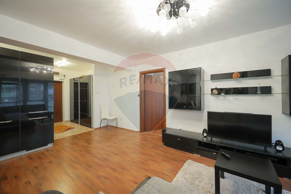 De vânzare apartament cu 2 camere, zona Nufărul, Piața Nucetului