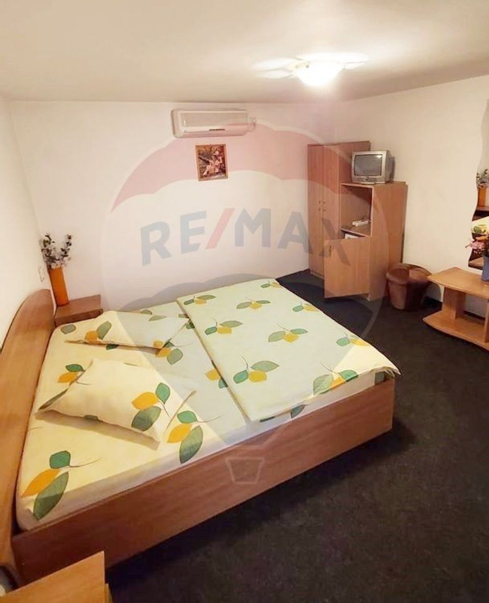 10 room Hotel / Pension for sale, Intim area