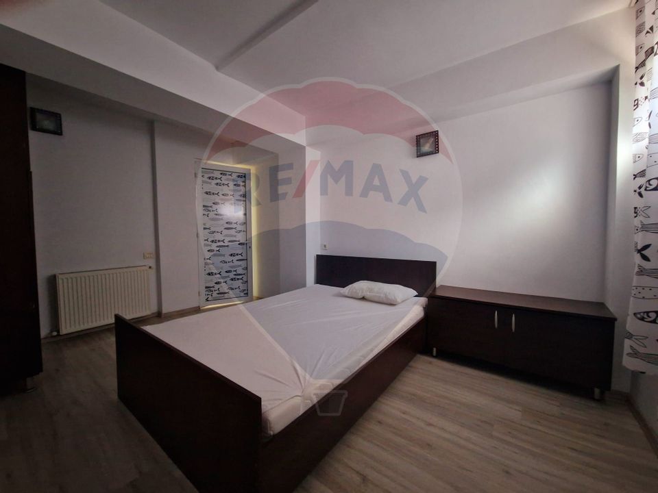 De inchiriat apartament cu 3 camere si loc parcare Constanta Faleza N