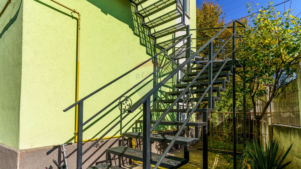 Apartament cu 4 camere de închiriat în vila, zona Gheorgheni