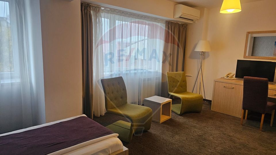 Hotel / Pensiune de vanzare în zona Barbu Vacarescu