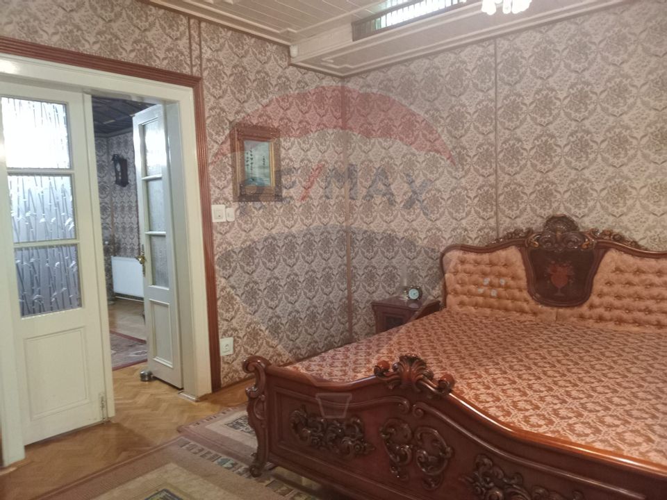 6 room House / Villa for sale, Ultracentral area