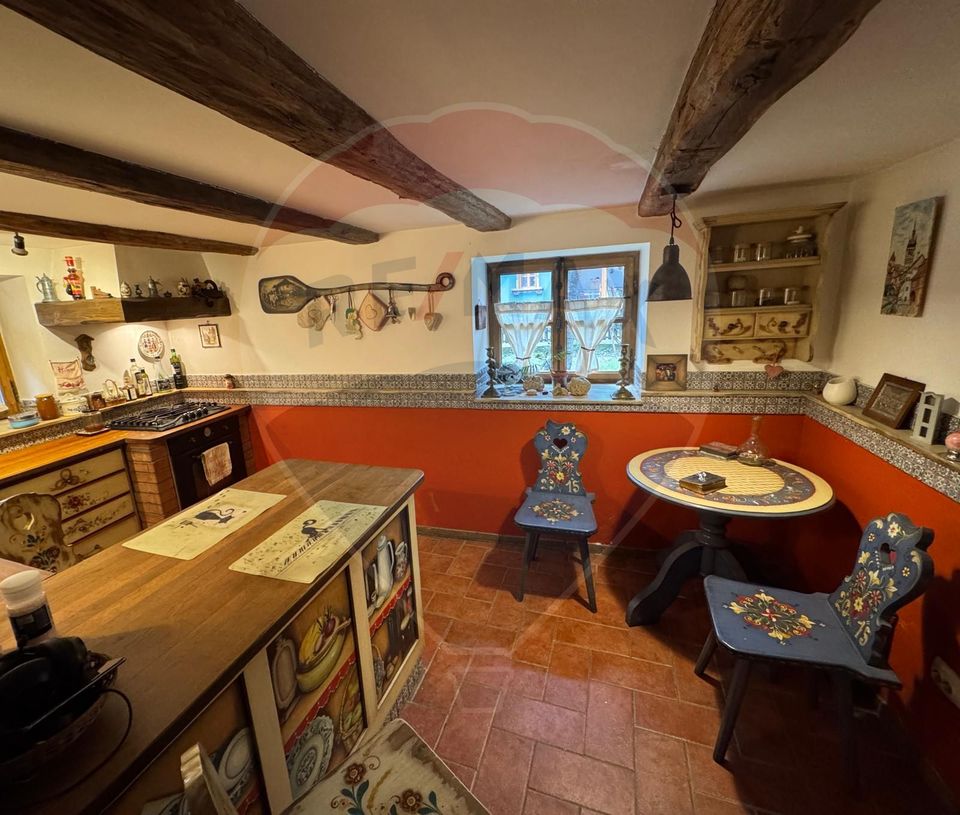 Reședință cu farmec aparte în inima Cisnădioarei