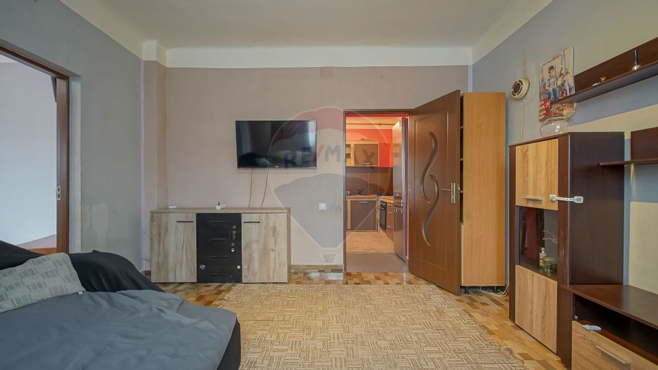 4 room Apartment for sale, Baciu area