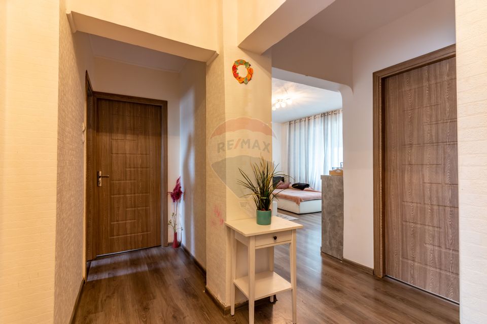 3 Room Apartment with Panoramic View - Mihail Sebastian Street