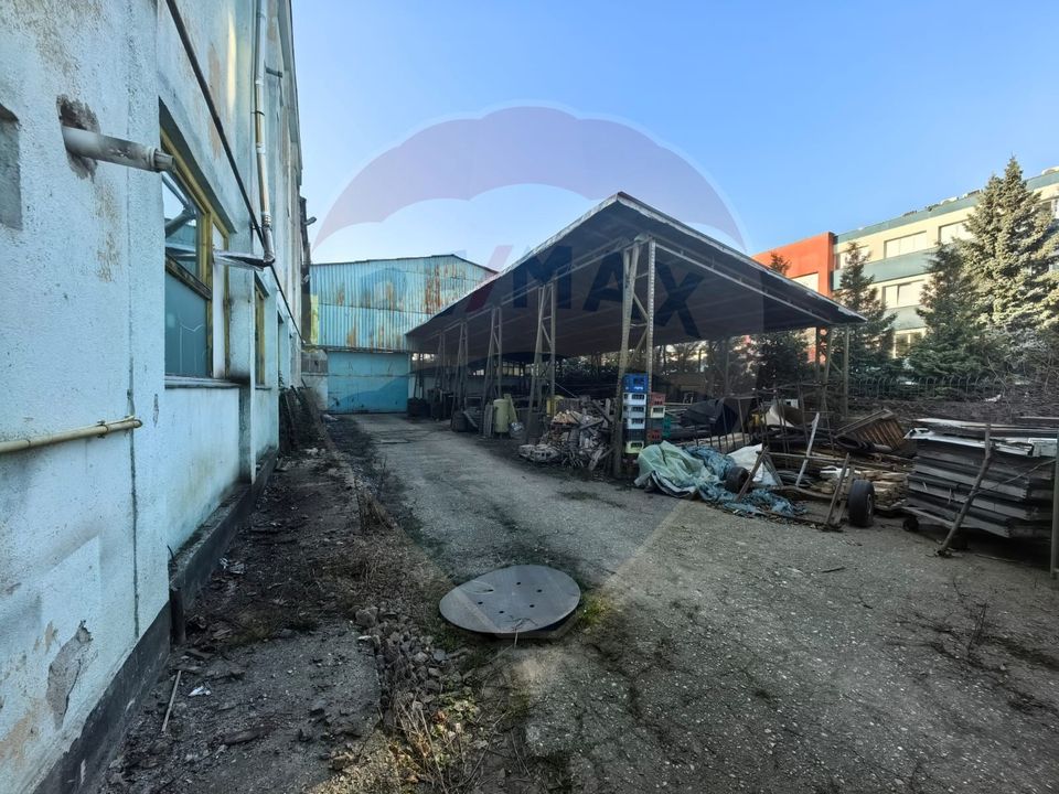 Hala industriala 550mp + 450 mp curte de închiriat