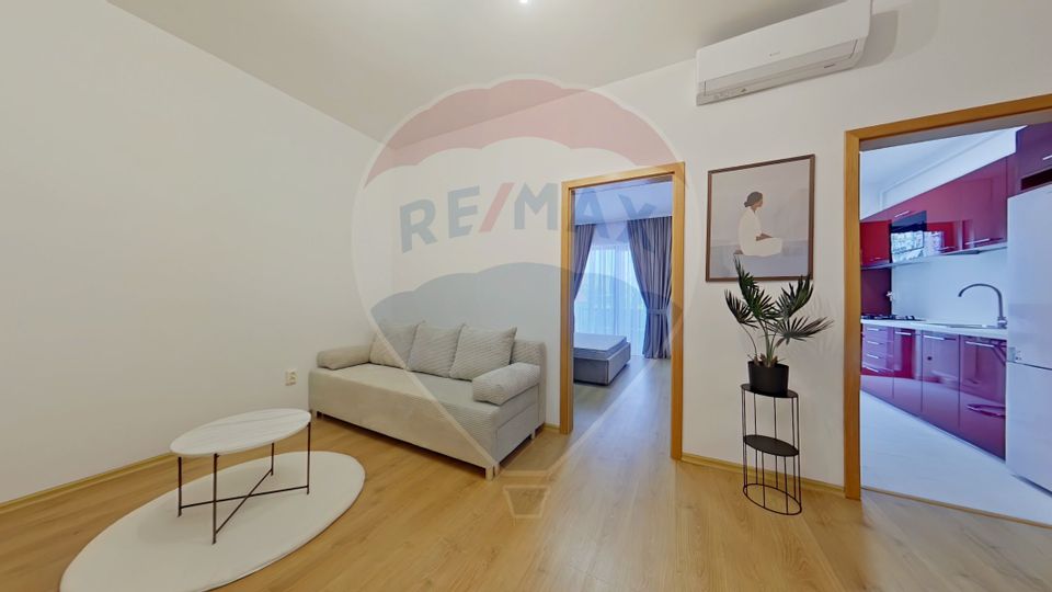 Apartament 3 camere, 2 balcoane, prima inchiriere, Agricultorilor 1